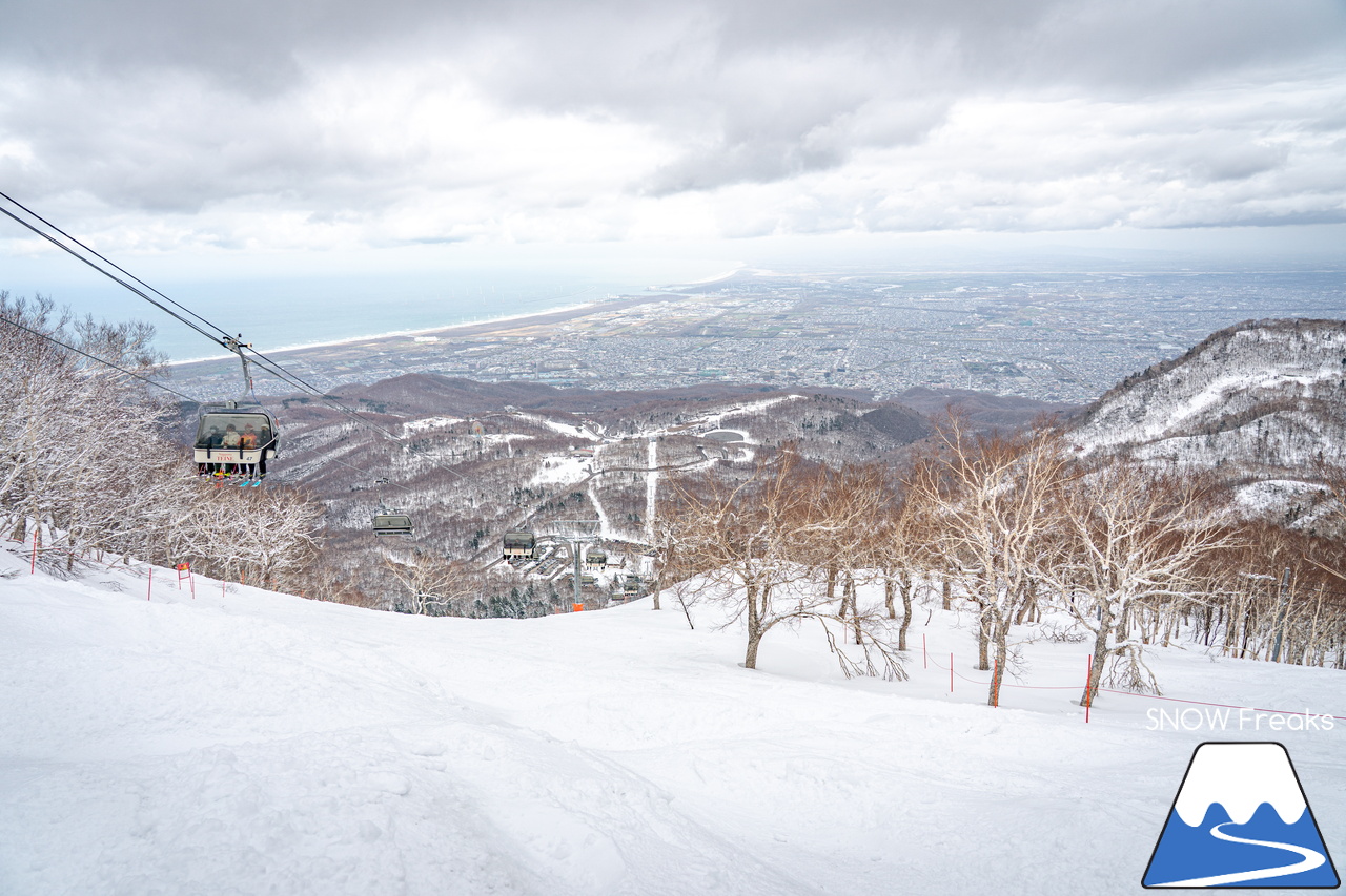 サッポロテイネ｜今シーズンは春セッション！プロスキーヤー・谷藤昌司さんと滑る１日。まさかのパウダー？！